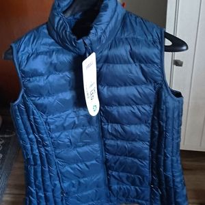 Light weight winter vest